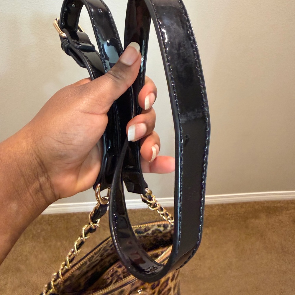 Leopard Print Crossbody Bag with Black Accents - Picture 2 of 10